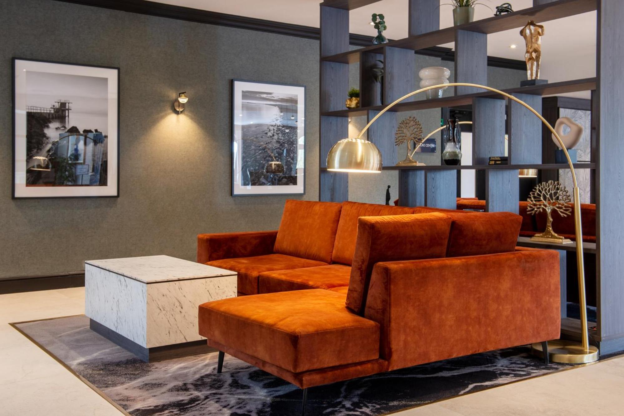 Clybaun Hotel Голуей Екстериор снимка