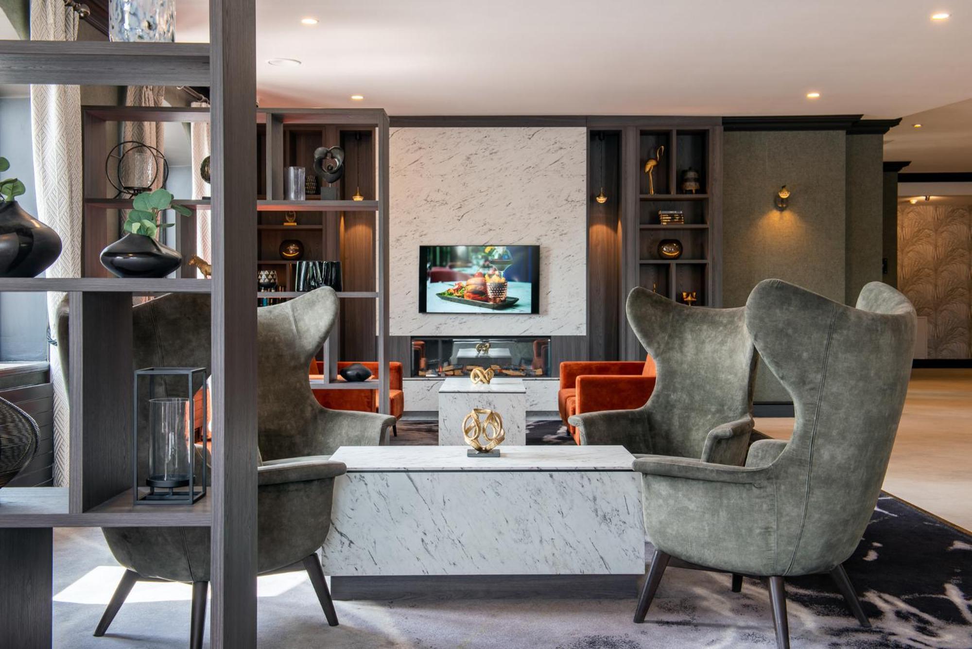 Clybaun Hotel Голуей Екстериор снимка